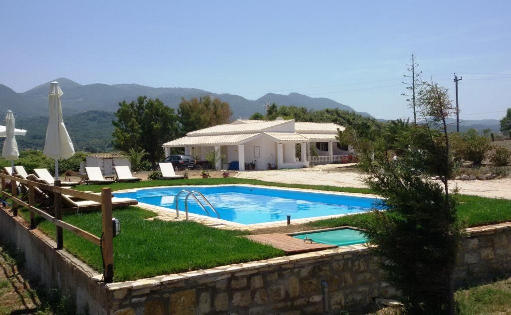 Elli Beach Apartments And Studios Almiros Beach Exterior foto